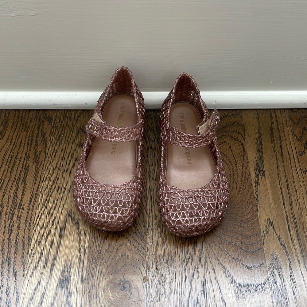 VGUC pink sparkle mini Melissa shoes girls size 10